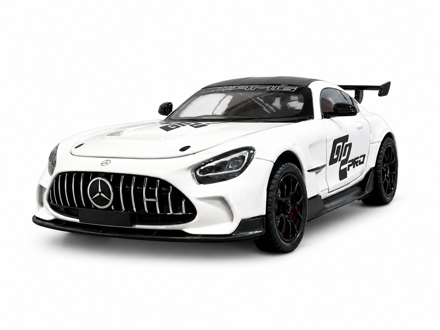 Car Model Mercedes GT Pro 1:24 - White